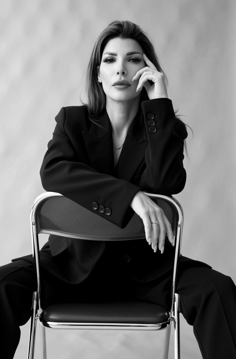 Livia treatment lounge